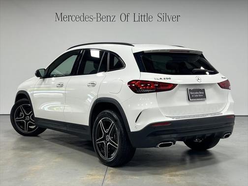 2021 Mercedes-Benz GLA 250 Base 4MATIC