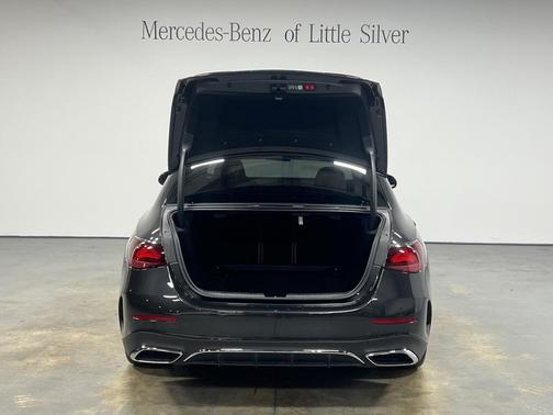 2025 Mercedes-Benz E-Class E 350