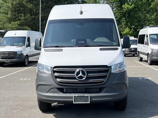 2025 Mercedes-Benz Sprinter 2500 Standard Roof