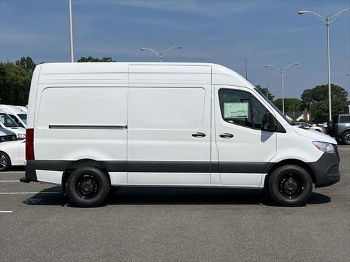 2025 Mercedes-Benz Sprinter 2500 Standard Roof