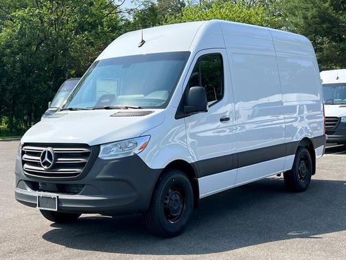 2025 Mercedes-Benz Sprinter 2500 Standard Roof