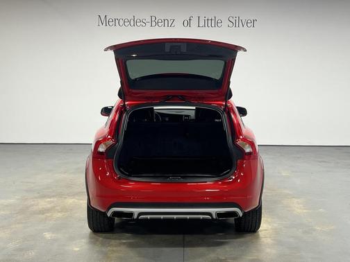 2018 Volvo V60 Cross Country T5 Platinum