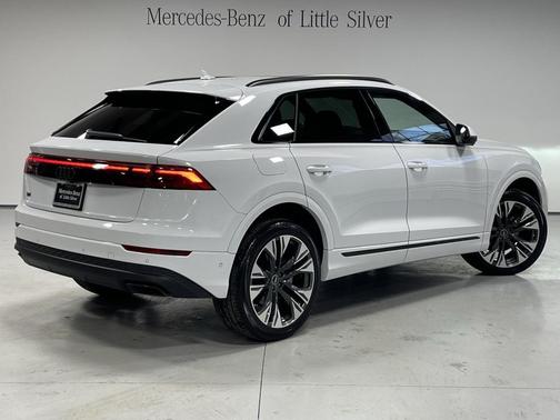2025 Audi Q8 55 Premium