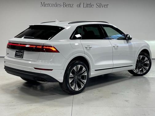2025 Audi Q8 55 Premium
