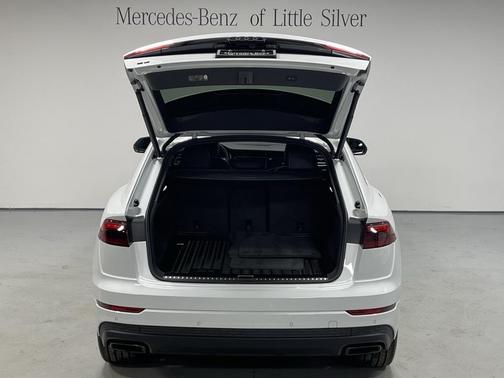 2025 Audi Q8 55 Premium