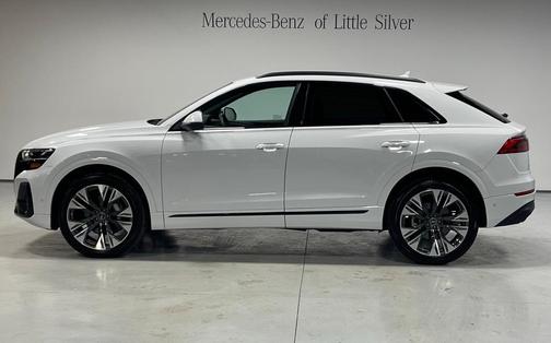 2025 Audi Q8 55 Premium