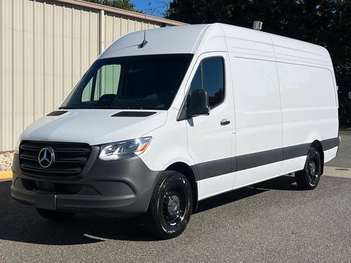 2025 Mercedes-Benz Sprinter 2500 High Roof