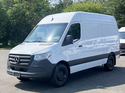 2025 Mercedes-Benz Sprinter 2500 Standard Roof
