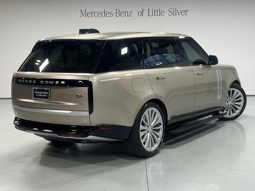 2023 Land Rover Range Rover First Edition