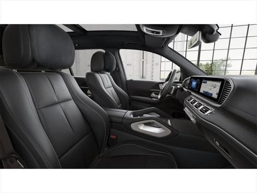 2025 Mercedes-Benz GLS 580 4MATIC
