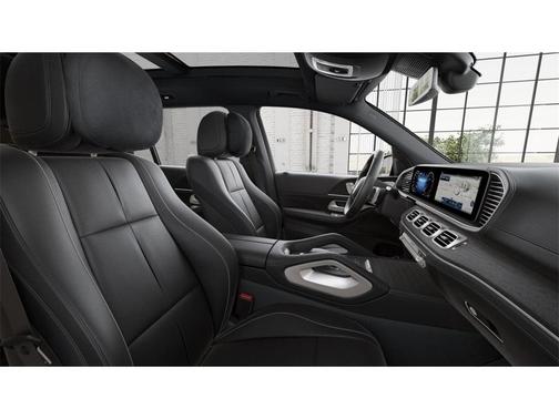 2025 Mercedes-Benz GLS 580 4MATIC