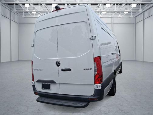 2025 Mercedes-Benz Sprinter 2500 High Roof