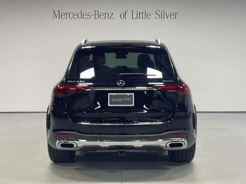 Black 2026 Mercedes-Benz GLE 450 4MATIC