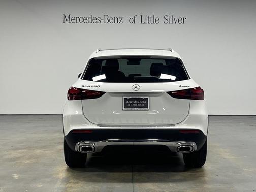 2025 Mercedes-Benz GLA 250 4MATIC