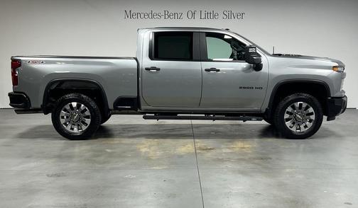 2024 Chevrolet Silverado 2500 Custom