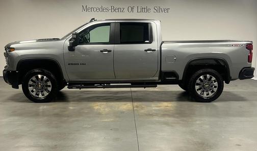 2024 Chevrolet Silverado 2500 Custom