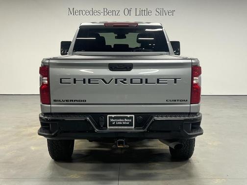 2024 Chevrolet Silverado 2500 Custom