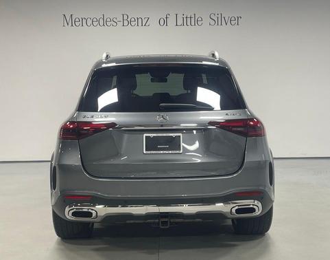 Selenite Grey Metallic 2026 Mercedes-Benz GLE 450 4MATIC