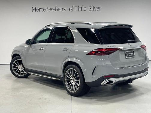 Alpine 2026 Mercedes-Benz GLE 450 4MATIC