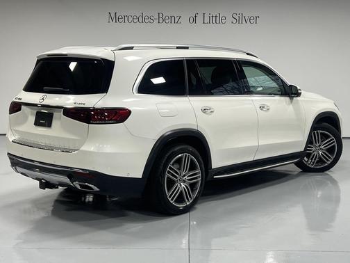 2023 Mercedes-Benz GLS 450 4MATIC