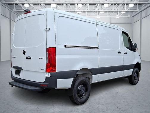 2025 Mercedes-Benz Sprinter 2500 Standard Roof