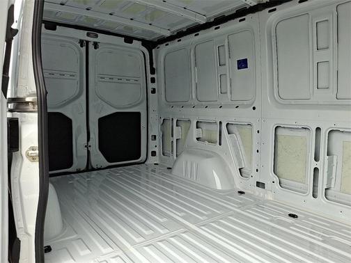 2025 Mercedes-Benz Sprinter 2500 Standard Roof