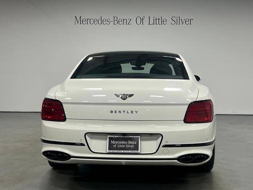 2022 Bentley Flying Spur Hybrid