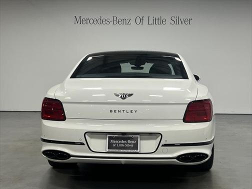 2022 Bentley Flying Spur Hybrid