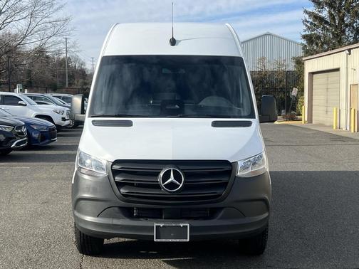 2025 Mercedes-Benz Sprinter 2500 High Roof
