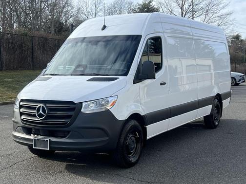 2025 Mercedes-Benz Sprinter 2500 High Roof