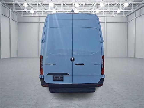 2024 Mercedes-Benz Sprinter 2500 Cargo 170 WB