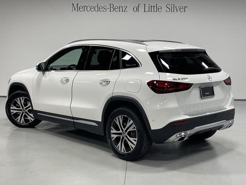 2026 Mercedes-Benz GLA 250 4MATIC