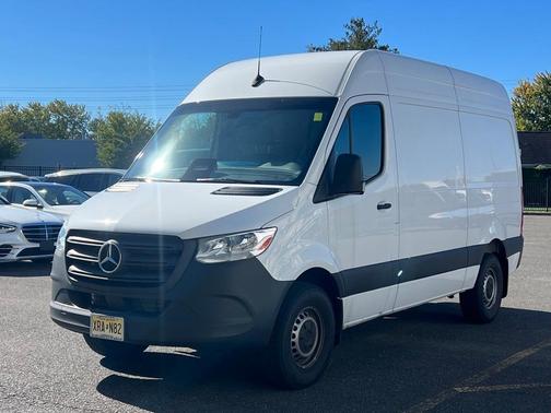 2025 Mercedes-Benz Sprinter 2500 Standard Roof