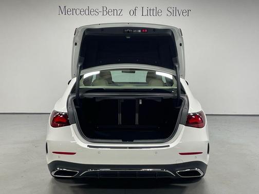 Polar White 2026 Mercedes-Benz E-Class E 350