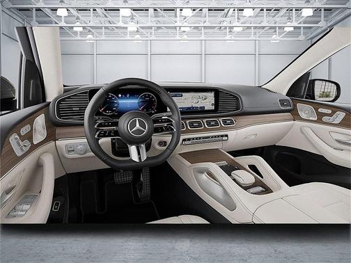 2025 Mercedes-Benz GLS 450 4MATIC