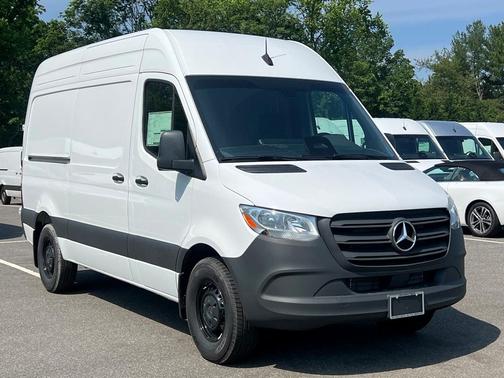 2025 Mercedes-Benz Sprinter 2500 Standard Roof