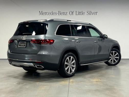 2021 Mercedes-Benz GLS 450 4MATIC