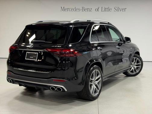 Obsidian Black Metallic 2026 Mercedes-Benz AMG GLE 53 4MATIC+