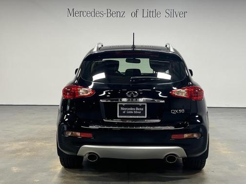 2017 INFINITI QX50 Base