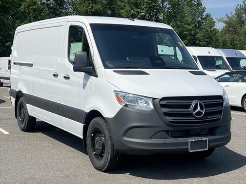 2025 Mercedes-Benz Sprinter 2500 Standard Roof