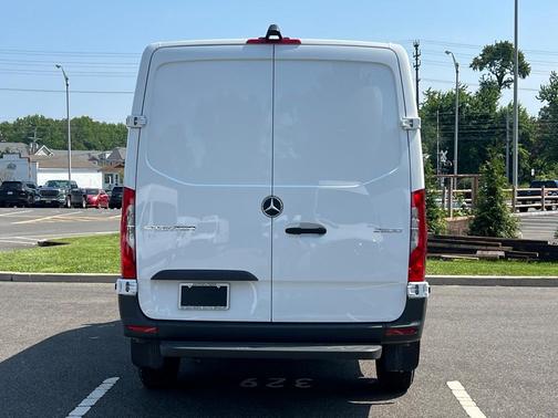 2025 Mercedes-Benz Sprinter 2500 Standard Roof