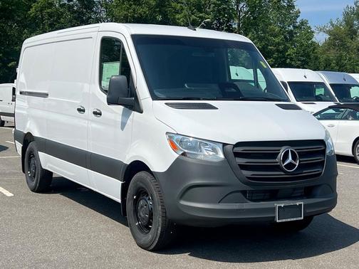 2025 Mercedes-Benz Sprinter 2500 Standard Roof