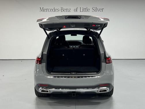 2025 Mercedes-Benz GLS 580 4MATIC