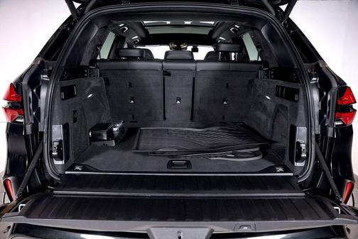2025 BMW X5 M Base
