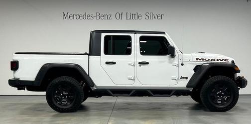 2023 Jeep Gladiator Mojave 4x4