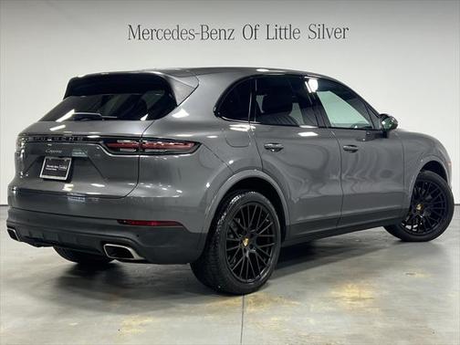 2021 Porsche Cayenne Base
