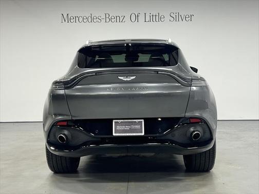 2021 Aston Martin DBX Base