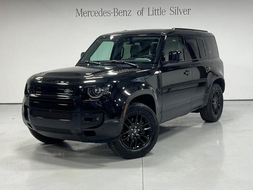 2024 Land Rover Defender 110 P300