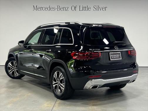 2025 Mercedes-Benz GLB 250 4MATIC