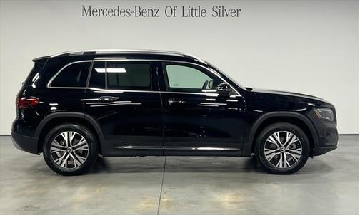 2025 Mercedes-Benz GLB 250 4MATIC